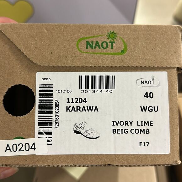 New Naot Karawa Ivory Lime Mary Jane Sandals 40 - Picture 7 of 7